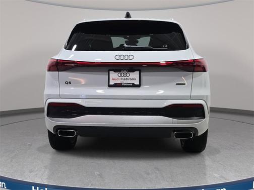 2025 Audi Q5 2.0T quattro Premium