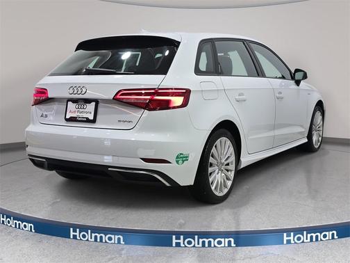 2017 Audi A3 e-tron 1.4T Premium