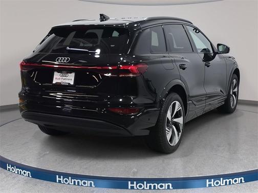 2025 Audi Q6 e-tron Premium