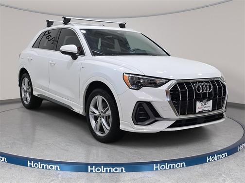 2022 Audi Q3 45 S line Premium