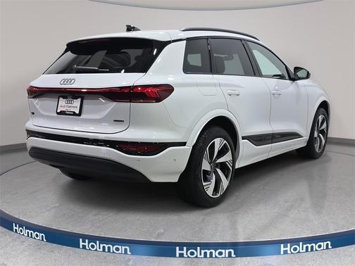 2025 Audi Q6 e-tron Premium