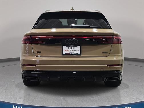 2025 Audi Q8 55 Premium
