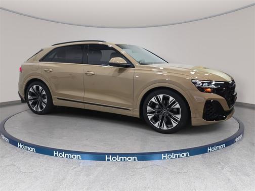 2025 Audi Q8 55 Premium
