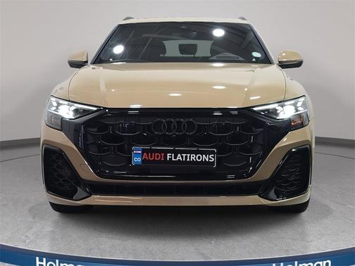 2025 Audi Q8 55 Premium