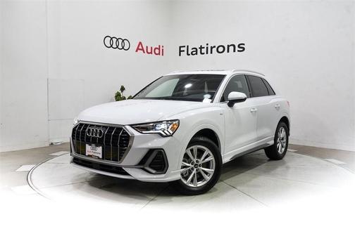 2025 Audi Q3 45 S line Premium