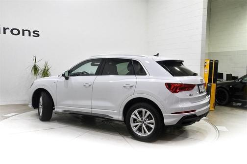 2025 Audi Q3 45 S line Premium