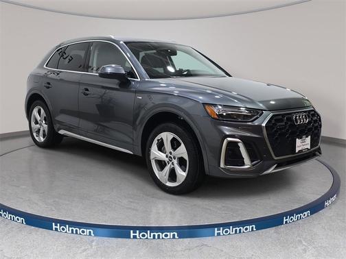 2022 Audi Q5 45 S line quattro Premium