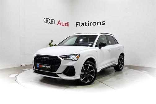 2025 Audi Q3 45 S line Premium