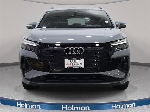 2024 Audi Q4 e-tron 55 quattro Premium