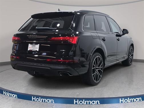 2025 Audi Q7 55 Premium Plus