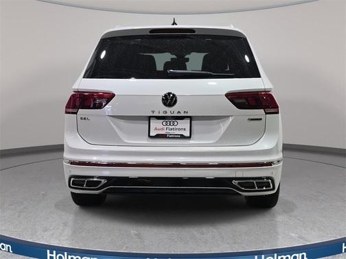 2022 Volkswagen Tiguan 2.0T SEL R-Line