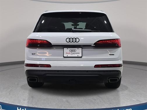 2025 Audi Q7 55 Premium Plus