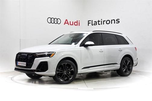 2025 Audi Q7 55 Premium Plus