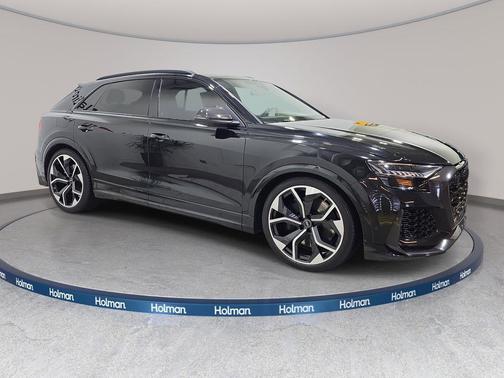 Mythos Black Metallic 2023 Audi RS Q8 4.0T quattro