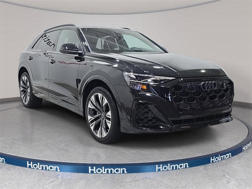 2025 Audi Q8 55 Premium