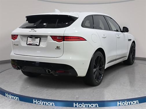 2017 Jaguar F-PACE S
