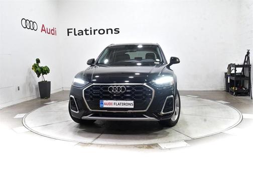 2025 Audi Q5 45 S line quattro Premium