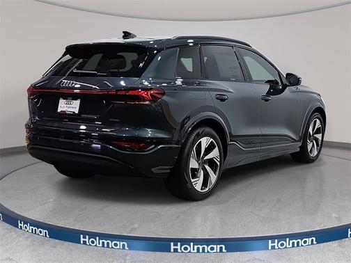 2025 Audi Q6 e-tron Premium