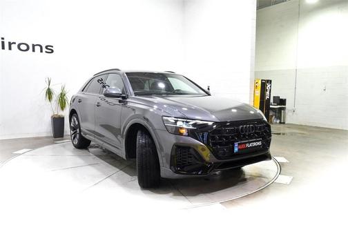 2025 Audi Q8 55 Premium