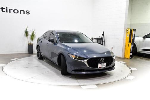 2023 Mazda Mazda3 2.5 S Carbon Edition