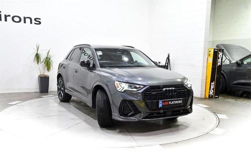 2025 Audi Q3 45 S line Premium