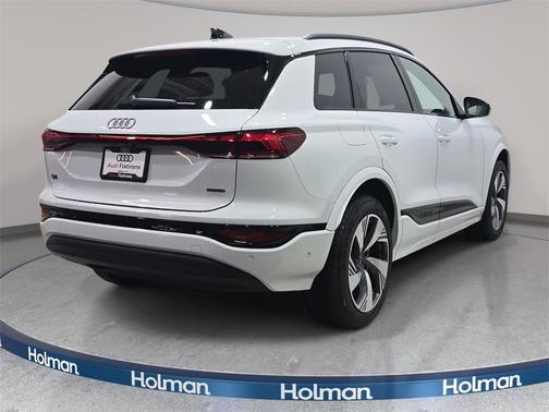 2025 Audi Q6 e-tron Premium