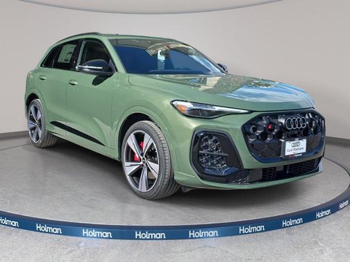 Green 2026 Audi SQ5 3.0T Prestige