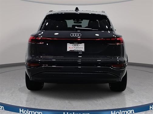 2025 Audi Q6 e-tron Premium