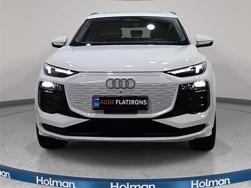 2025 Audi Q6 e-tron Premium