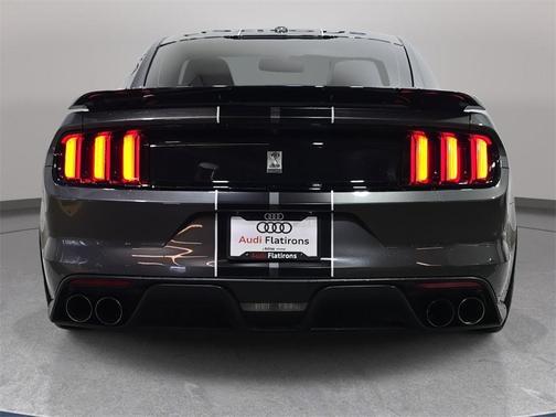 2018 Ford Shelby GT350 Base