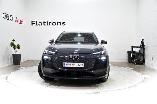 2025 Audi Q6 e-tron Premium