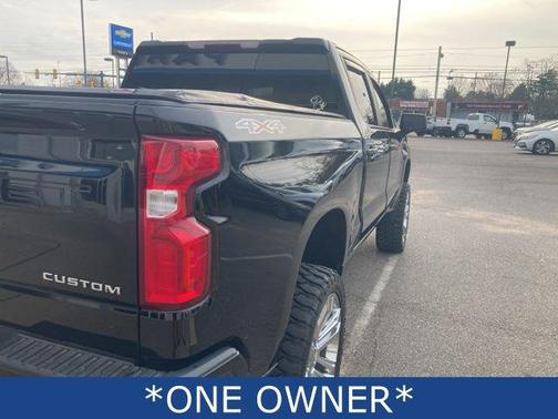 2022 Chevrolet Silverado 1500 Custom