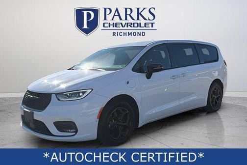 2024 Chrysler Pacifica Hybrid S Appearance Pkg