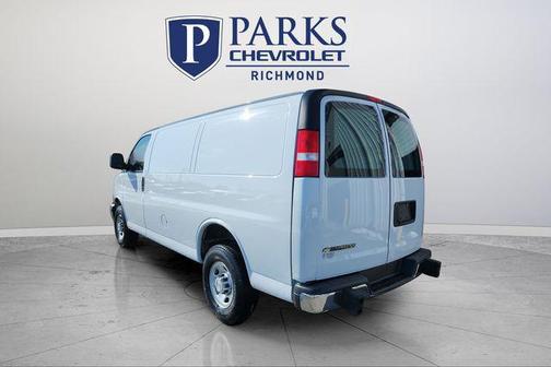 2024 Chevrolet Express 2500 RWD 2500 Regular Wheelbase WT