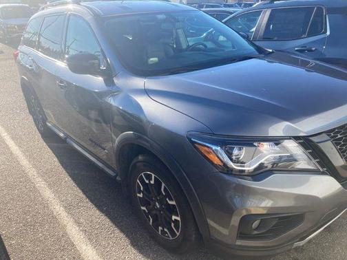 2020 Nissan Pathfinder SV 4WD