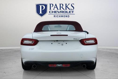 2019 FIAT 124 Spider Base
