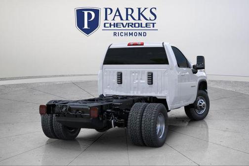 2025 Chevrolet Silverado 3500 WT