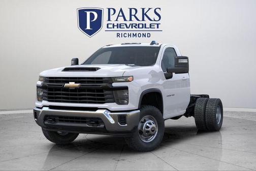 2025 Chevrolet Silverado 3500 WT