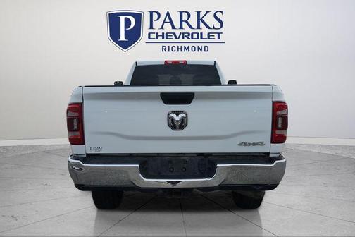 2020 RAM 3500 Tradesman Crew Cab 4x4 8' Box
