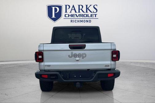 2022 Jeep Gladiator Overland