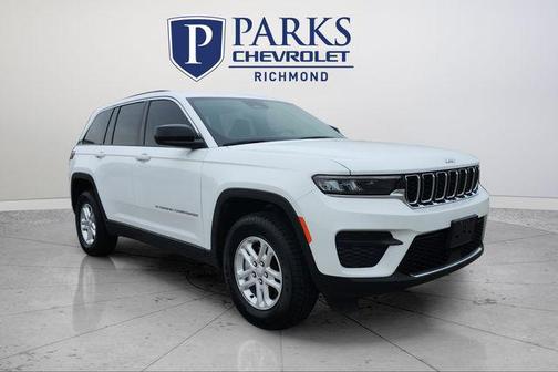 2022 Jeep Grand Cherokee Laredo