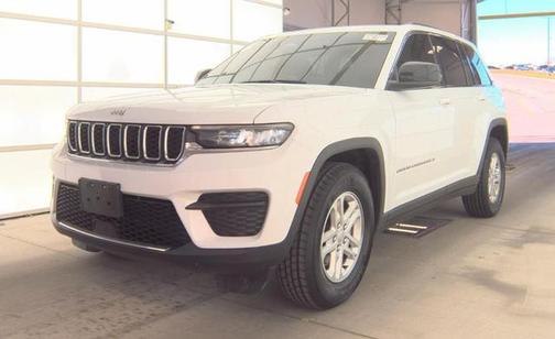 2022 Jeep Grand Cherokee Laredo