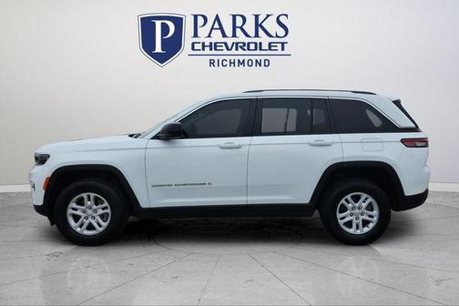 2022 Jeep Grand Cherokee Laredo