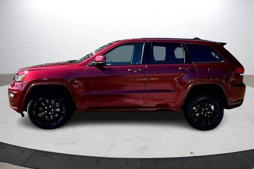 2022 Jeep Grand Cherokee Laredo