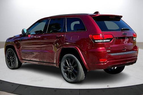 2022 Jeep Grand Cherokee Laredo