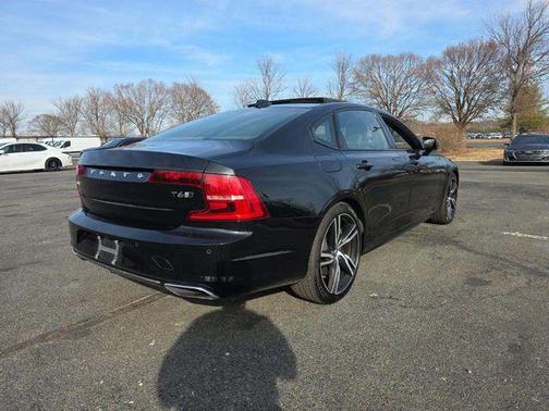 2020 Volvo S90 T6 R-Design