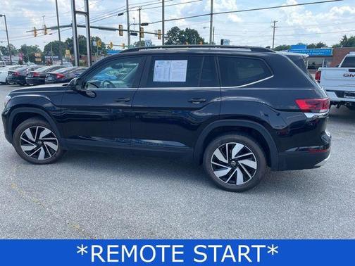 2024 Volkswagen Atlas 2.0T SE w/Technology 4MOTION