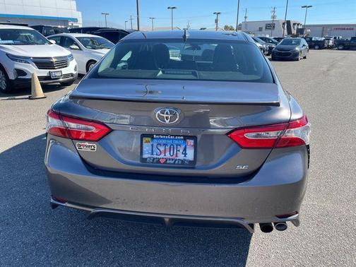 2020 Toyota Camry SE