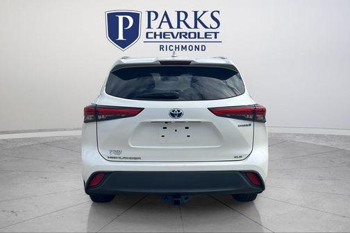 2020 Toyota Highlander Hybrid XLE