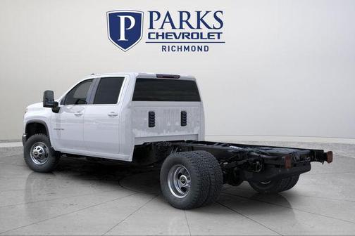 2025 Chevrolet Silverado 3500 WT